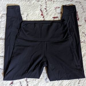 LuluLemon High Waist 28" Black Legging Size 10